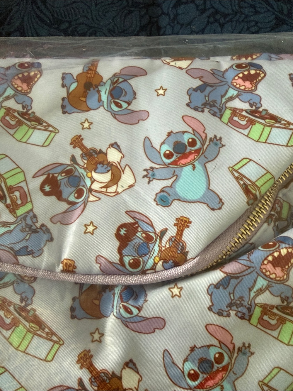 Disney Stitch Large Crossbody Belt Bag-White, Light Blue, - Picture 3 of 3